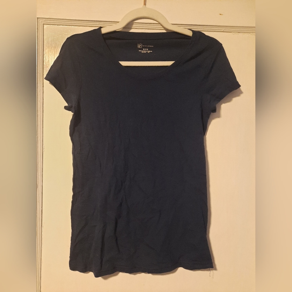 No Boundries Navy tee